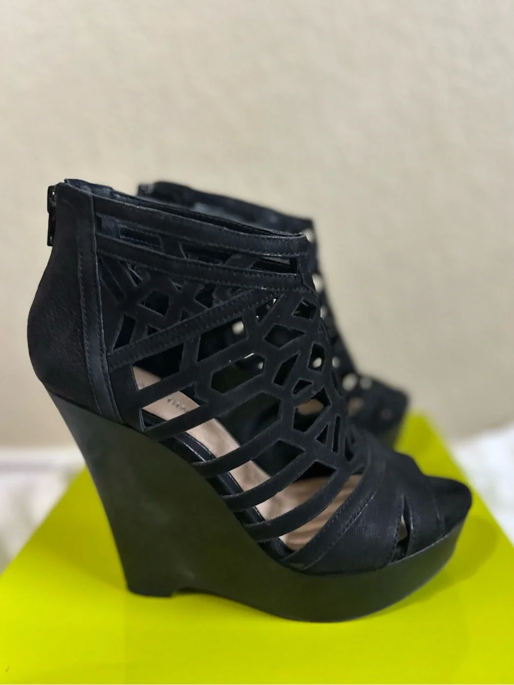Gianni Bini platform wedge bootie